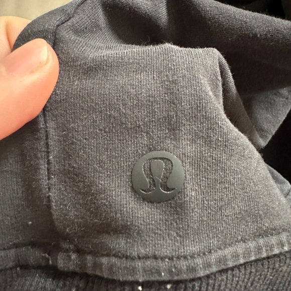 Black lululemon hoodie - Picture 4 of 5